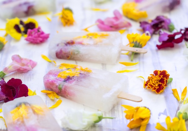 Champagne and Flowers Popsicles