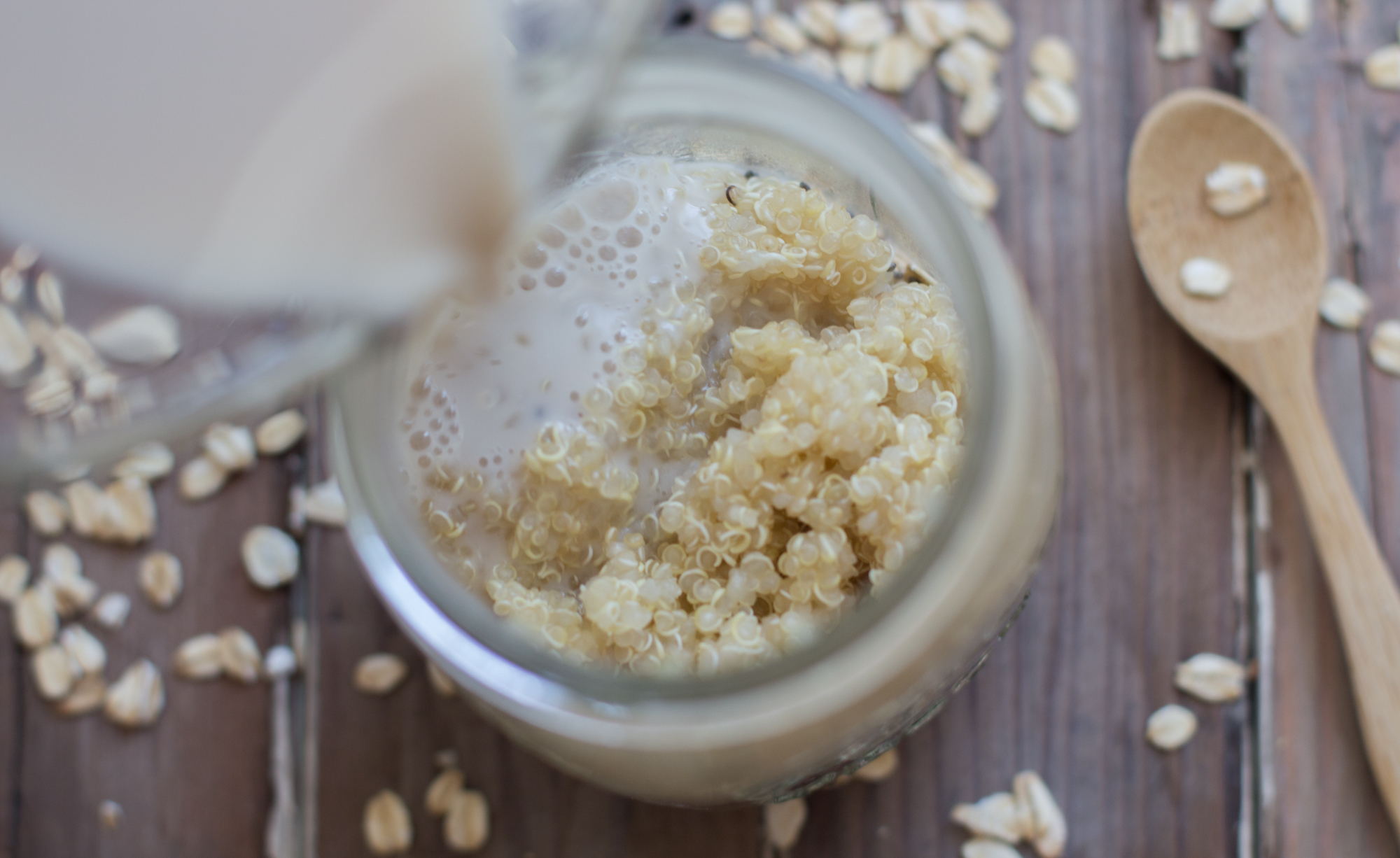 Overnight Quinoa & Blueberry Oatmeal