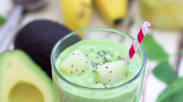 Avocado Pineapple Smoothie 2 3