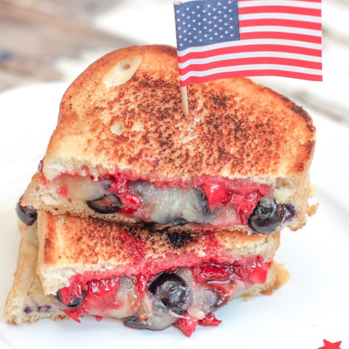 Berries Cheddar Grilled Cheese 2 3
