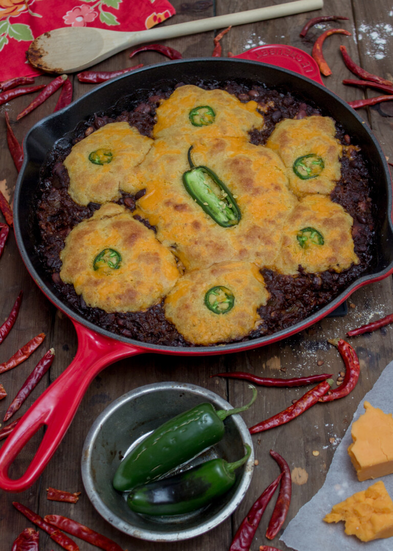 Skillet Cornbread & Chili Jerry James Stone