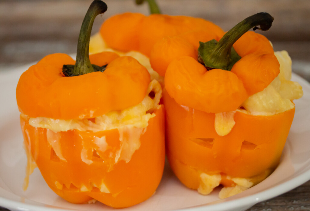 Halloween Mac N Cheese Stuffed Bell Peppers