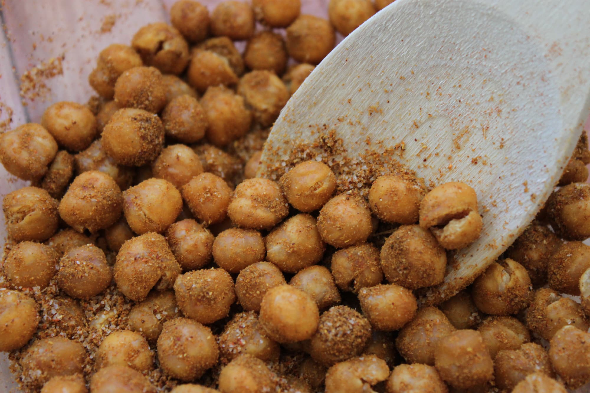 Roasted Curry Chickpeas