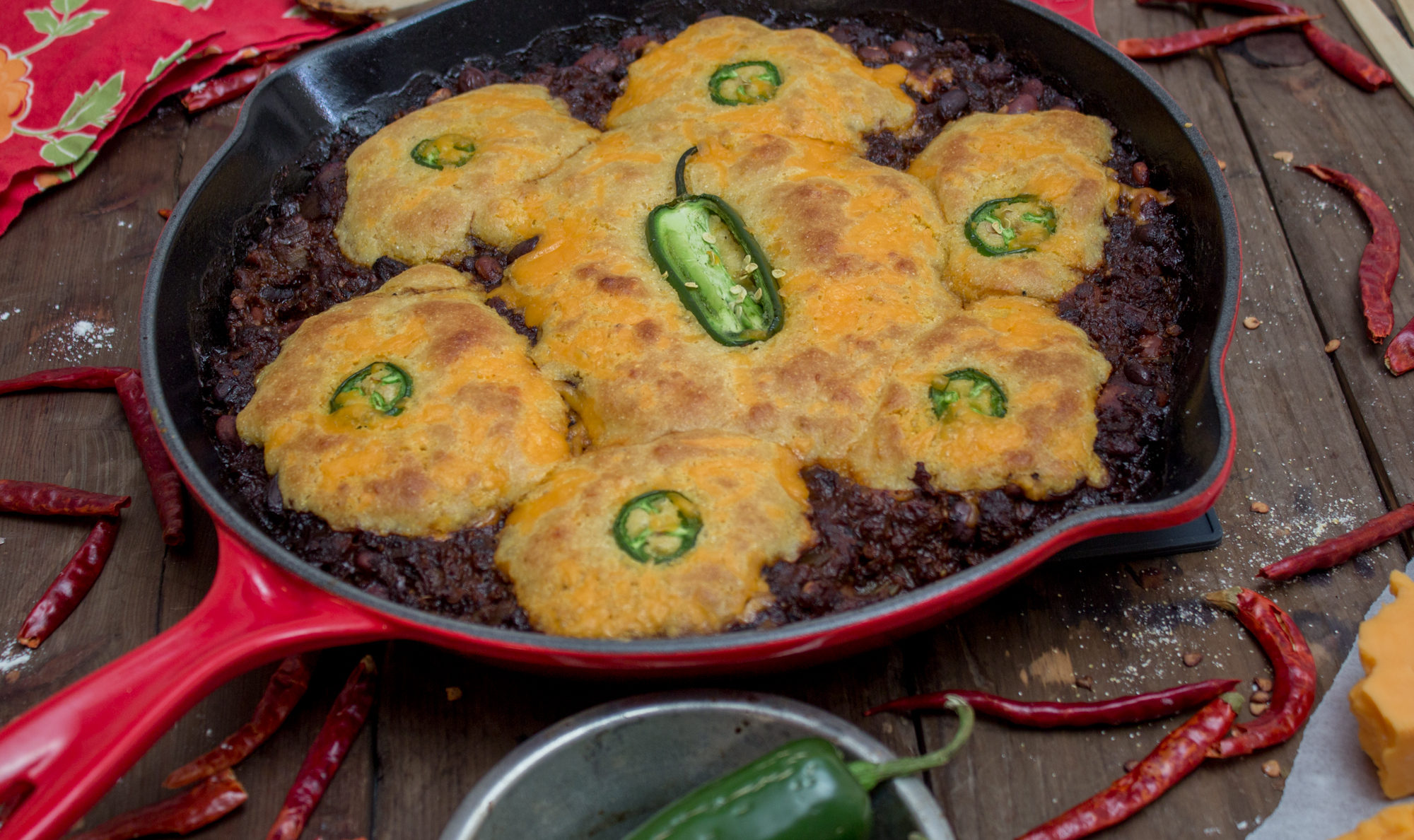Skillet Cornbread & Chili Jerry James Stone