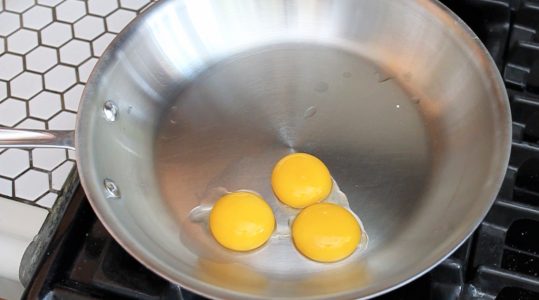 egg yolks 1