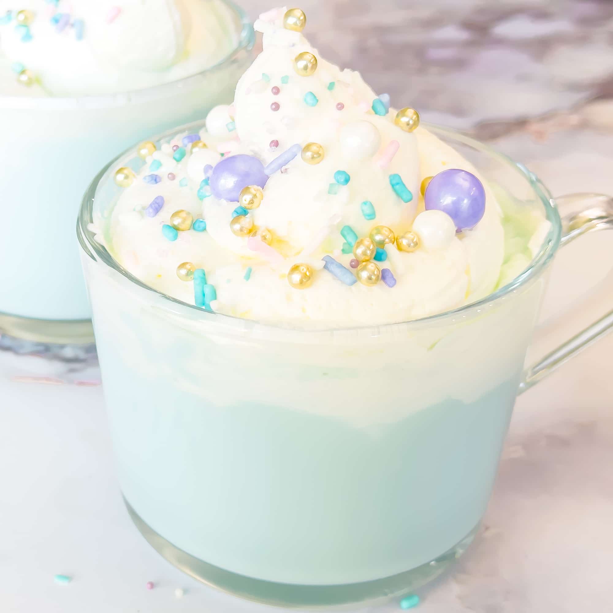Winter Wonderland White Hot Chocolate (CBD Recipe)
